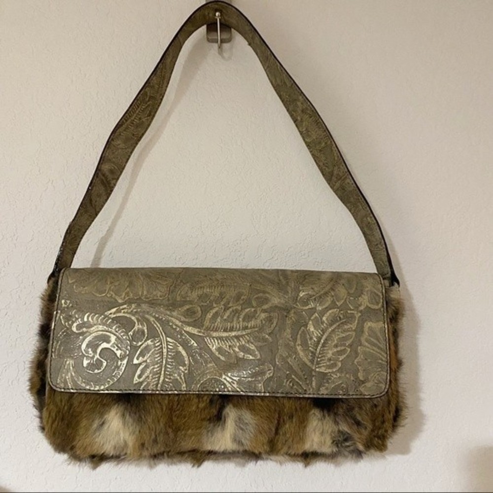Paola del lungo fur purse